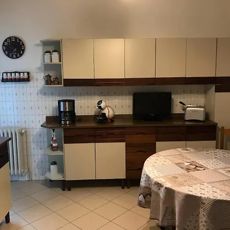 Con Taverna, Palestra, Lavanderia, Giardino Villa Somma Lombardo