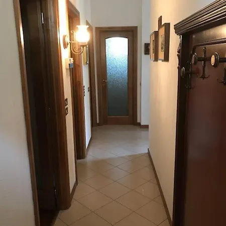 Con Taverna, Palestra, Lavanderia, Giardino Villa Somma Lombardo