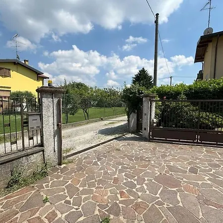 Con Taverna, Palestra, Lavanderia, Giardino Somma Lombardo